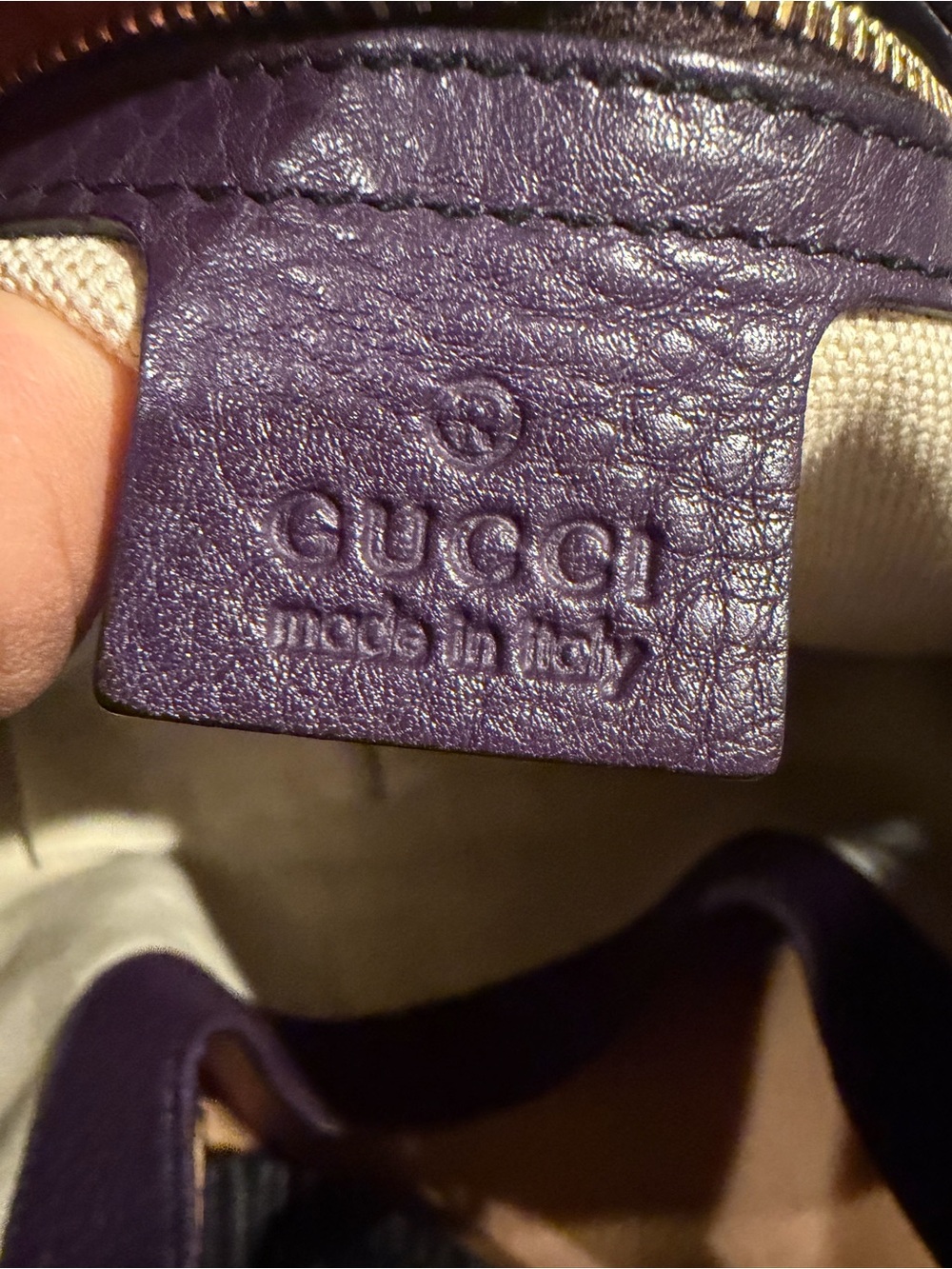 Gucci Purple Leather Shoulder Bag with Gold Chain and Tassel - Picture 7 of 7
